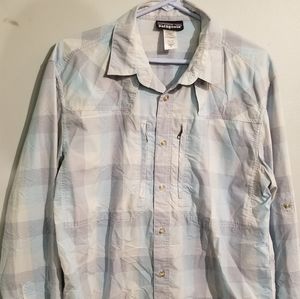 Patagonia Lightweight Long Sleeve Button Up